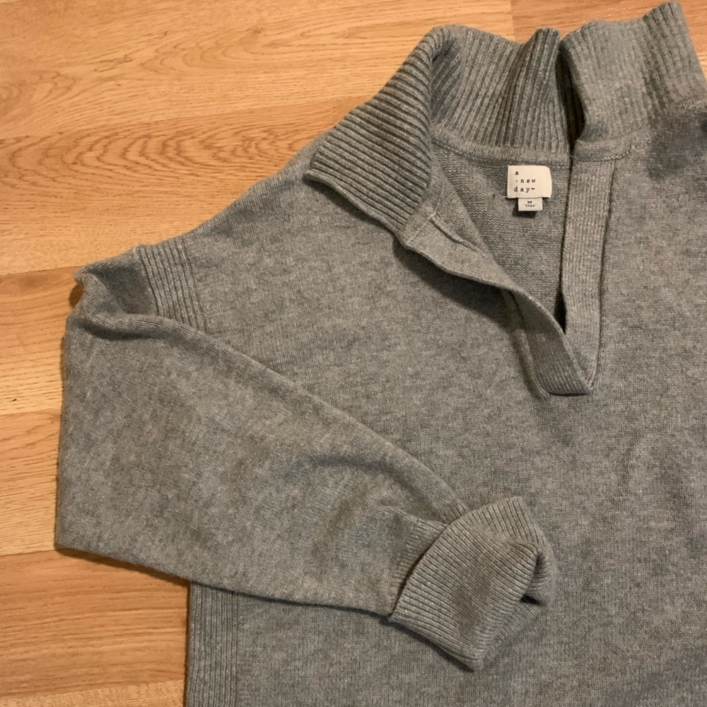 Crew V-neck!